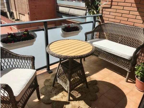 Décorer un mini-balcon avec de la mousse: idées et conseils